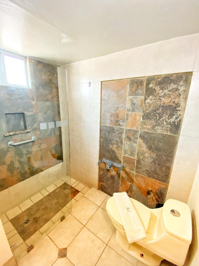 Real Inn De Tijuana Eksteriør billede