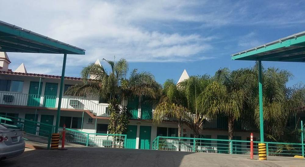 Real Inn De Tijuana Eksteriør billede