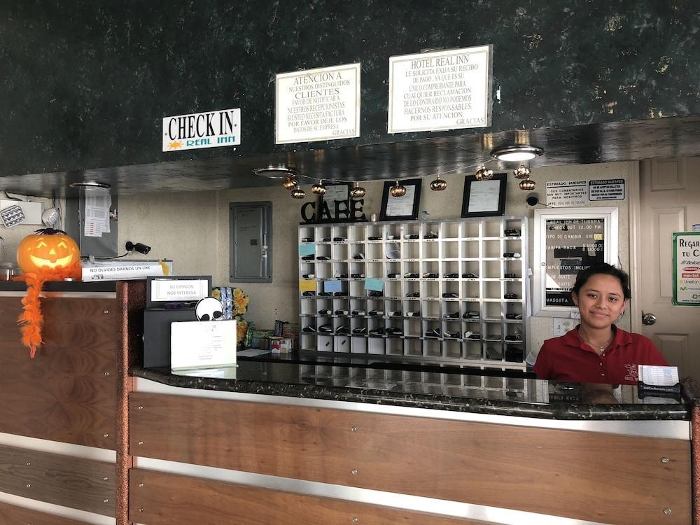Real Inn De Tijuana Eksteriør billede